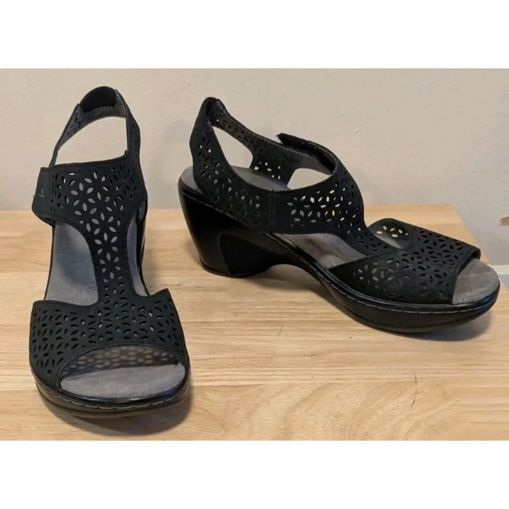 JBU By Jambu Sandals 7.5M Chloe Wedge Heels Laser Cut Black Vegan Leather Strap